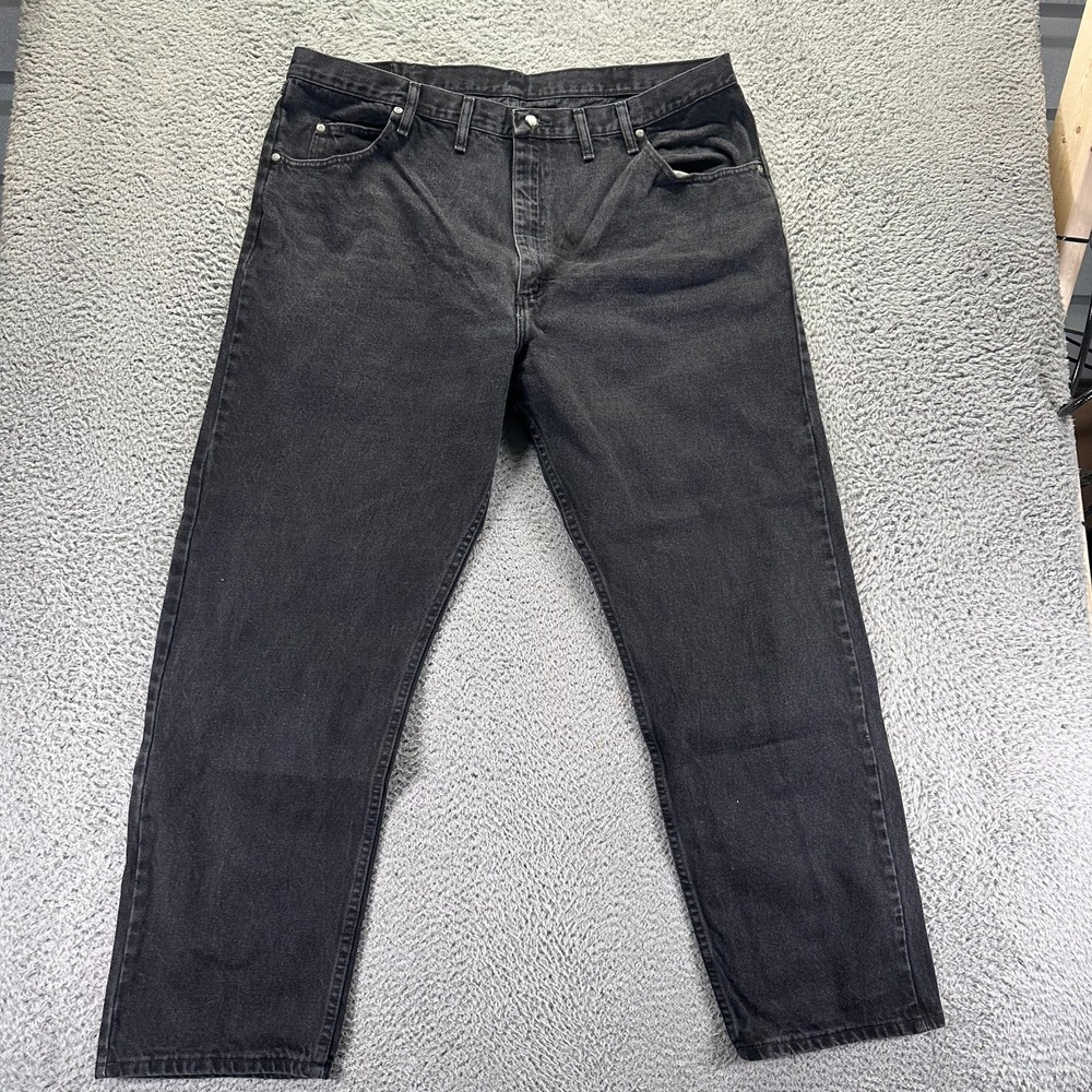 Wrangler Jeans Mens 44x32 Gray Cotton Denim Straight Leg Relaxed Workwear Travel